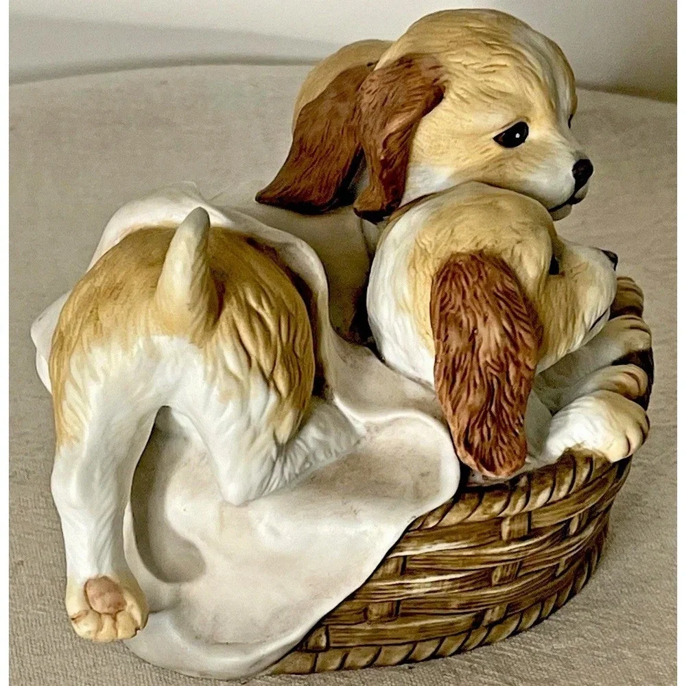 Vintage Homco 1990 Puppies‎ In Basket Figurine Masterpiece Porcelain Dog Decor